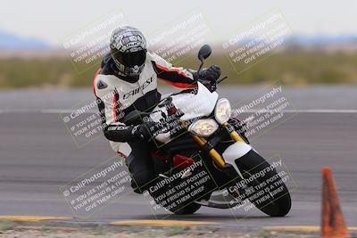 media/Jan-14-2023-SoCal Trackdays (Sat) [[497694156f]]/Turn 11 Inside (950am)/